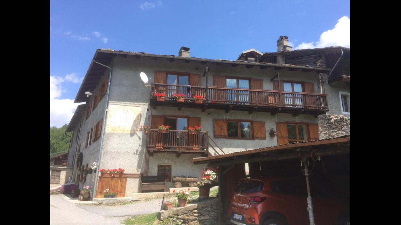 San Marco Farmhouse With A View. Oulx Exterior foto