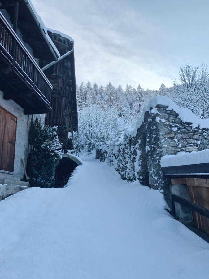 San Marco Farmhouse With A View. Oulx Exterior foto